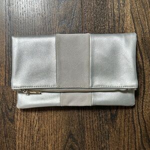 Silver Clutch